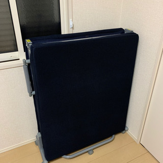 折りたたみベッド