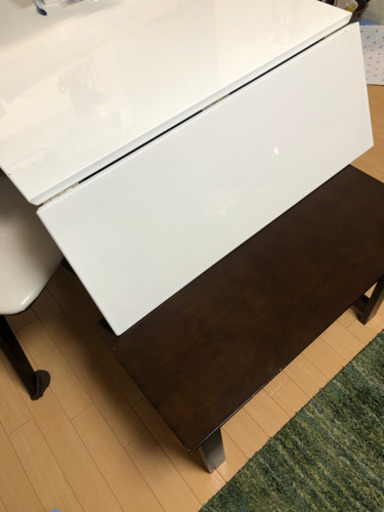 【ニトリ】ダイニングテーブル　椅子2脚　ベンチ1点　全4点
