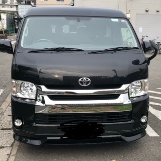 トヨタハイエース200系　10人乗り　カスタム車の画像