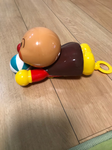 アンパンマン ハイハイでおいかけっこ