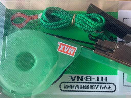 MAX▲テープナー！新品未使用！誘引！結束！苗木！畑！農業！