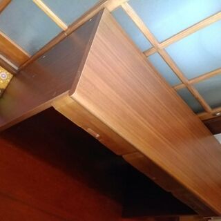 机の画像