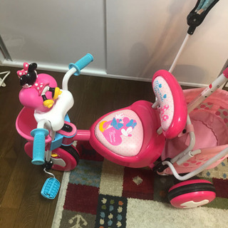 ディズニー　三輪車　アイデスカーゴサンシェード　ミニー