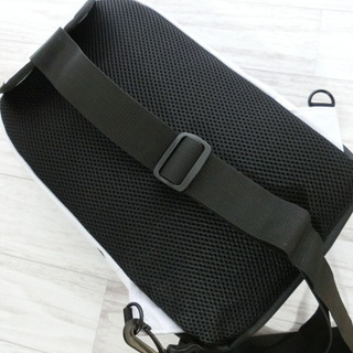 cosby コスビー ワンショルダー ボディバッグ メッシュポケット 斜め掛け ホワイトの画像