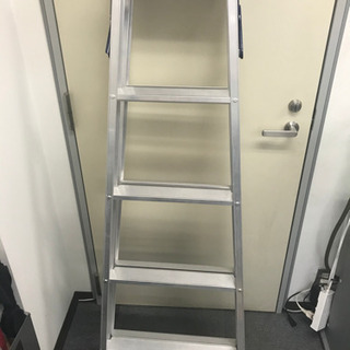 脚立 高さ約150cm