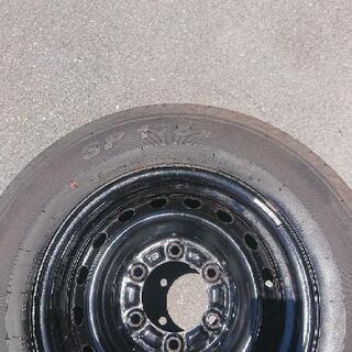ハイエース用新品タイヤ1本 ca001の画像