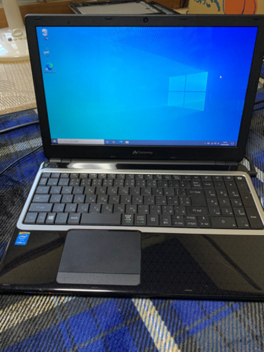 Gatway NE572-F34D