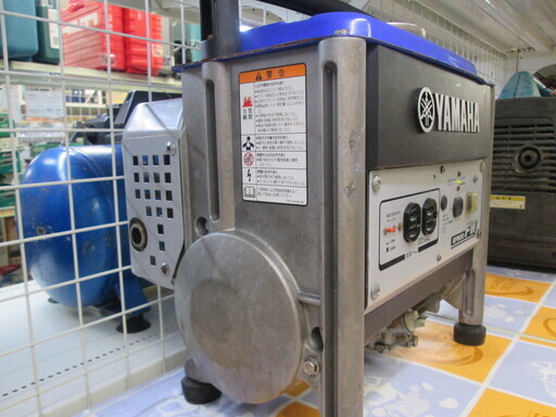 ヤマハ　発電機　EF900FW　中古品