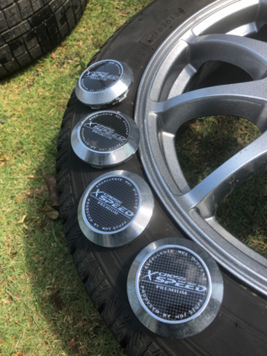 美品！　TOYO スタッドレス　クロススピードプレミアム 15インチ
