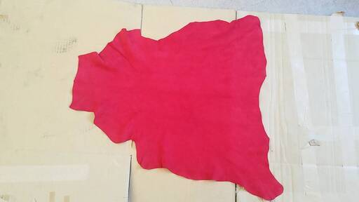 シカ革　端切れ　2０枚セット♬　最近流行りの赤ちゃんのシューズ作りやレザークラフト等に♬