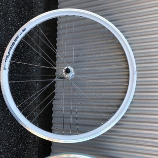 自転車ホイールの画像