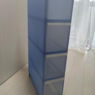 キャスター付きCDラック
