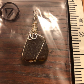 ハンドメイド  シーグラス ネックレストップ  