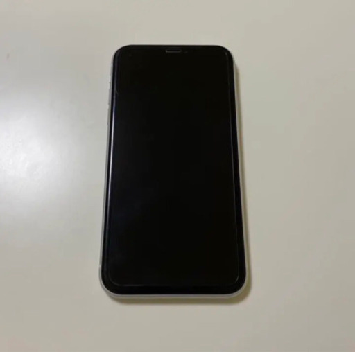 iPhone XR White 64 GB SIMフリー