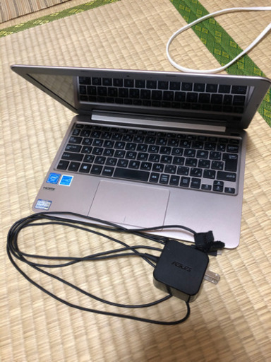 取引中【中古】ASUS E200HA-8350G
