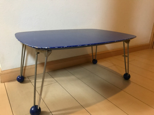 折り畳み式テーブル