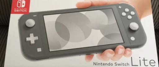 任天堂　Switchライト