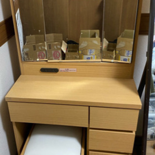 ドレッサー　化粧台の画像