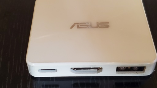 ASUS純正USBドックほぼ未使用