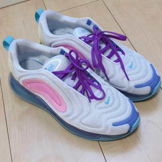 【超美品】NIKE AIR MAX720 ナイキ エア マックス720