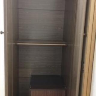 木目調ハンガーラック…木製　小箱付きの画像