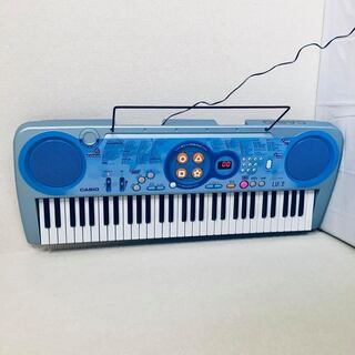 お値下げしました★CASIO 光ナビキーボード LK-39　箱付き★動作確認済♪鍵盤が大きくピアノの練習に最適♪61標準鍵の画像