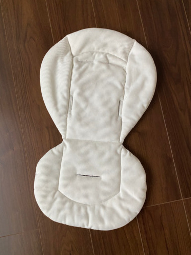 combi ネムリラ　エッグショック替えカバー付き