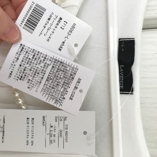 新品タグ付き　取外しできるネックレス付　裏起毛　プリーツバルーン　八分袖プルオーバーの画像