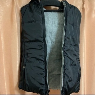 ダウンベストの画像