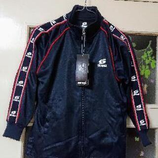 (値下げしました)✨新品✨ 子供用  ジャージ上下セット (130)