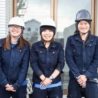 体動かしたい！現場女子も活躍中 ★足場組み立てスタッフ★ ※未経験OK！各種社会保険完備！家族手当！の画像