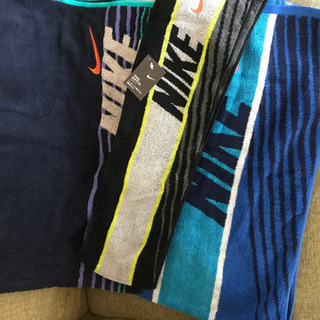 ナイキのスポーツタオルとタオルマフラー