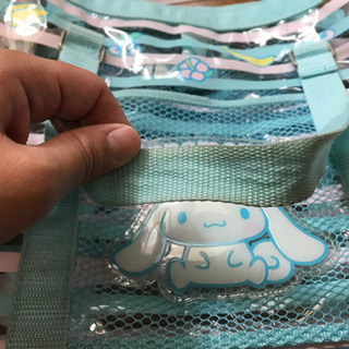 プールバック　シナモンロールの画像