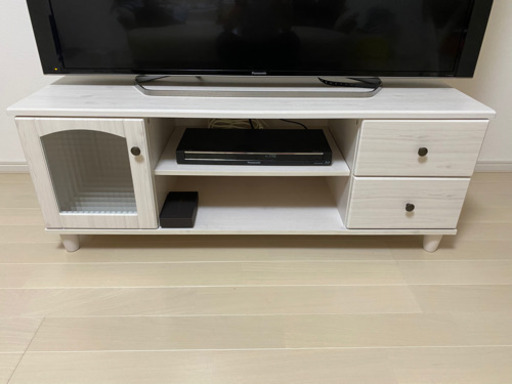 テレビ台