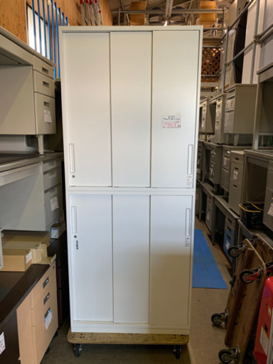 定価17万　コクヨ  3枚引き違い書庫　上下セット　エディア EDIA