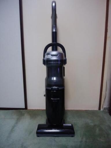 ジャンク☆Panasonic☆サイクロン掃除機　MC-SU220J☆