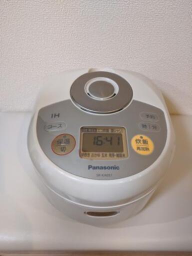 炊飯器　3合炊き　Panasonic　2013年製