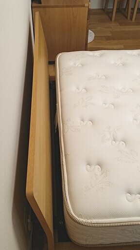 無印良品　オーク材　ダブルベッド