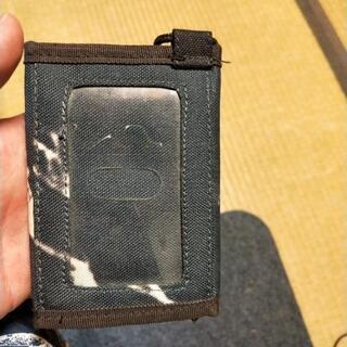 GAP三つ折財布の画像