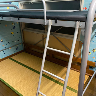 ロフトベッド譲ります。取りに来られる方