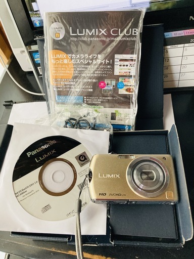 コンパクトデジカメ　LUMIX DMC-FX70　ゴールド
