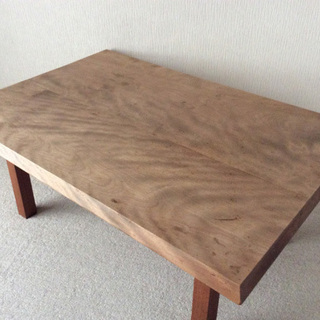 桜の樹で職人さんが作ったローテーブル、お譲りしますの画像