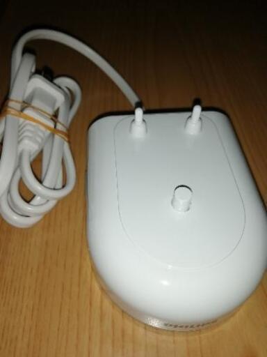 ソニッケアーの充電器