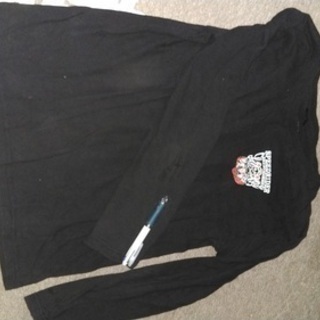 長そでＴシャツの画像