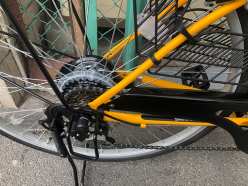 【訳あり新品自転車】26インチ、オートライト、外装6段 ママチャリ