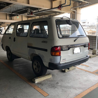 【車検残あり】タウンエースバン　4WD 5速MT ディーゼル　ロールーフ　4ナンバー　バンの画像