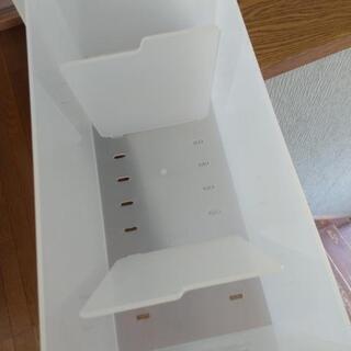 CD収納ケースの画像