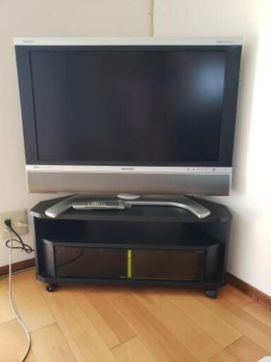 シャップ+ テレビ台 （4000円）