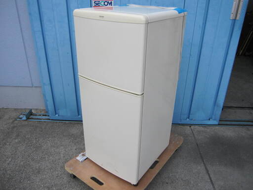 2ドア冷蔵庫　東芝　ＧＲ-118ＴＮ　冷凍35Ｌ/冷蔵85Ｌ　2002年製