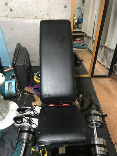トレーニングベンチ